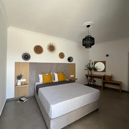 Guest house Tus