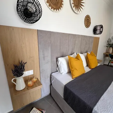 Guest house Tus Skiathos Town